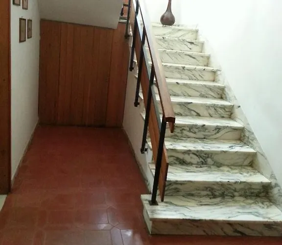 Bed & Breakfast A Due Passi Dal Centro For Rent 3*