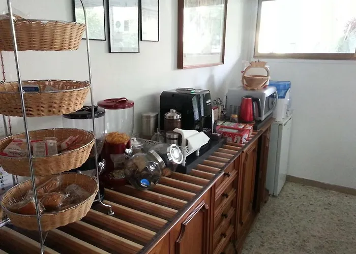 A Due Passi Dal Centro For Rent Bed and Breakfast